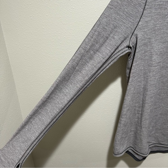 Lululemon Tuck and Flow Top - Picture 6 of 12